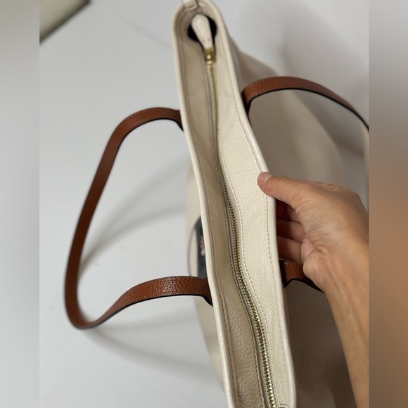 Coach Minnie Mouse City Zip Tote With Patches - Picture 10 of 14